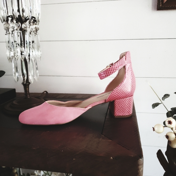 Isaac Mizrahi Heels, size 9M, Never Worn - Picture 7 of 12